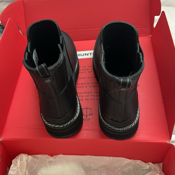 Hunter Chelsea Rain Boots - Picture 8 of 11